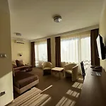 فندق Nereus Park