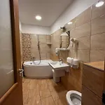 Nereus Park فندق Balatonalmádi