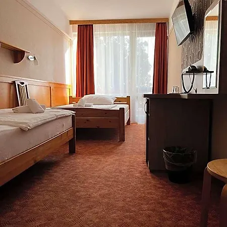 Nereus Park 2*
