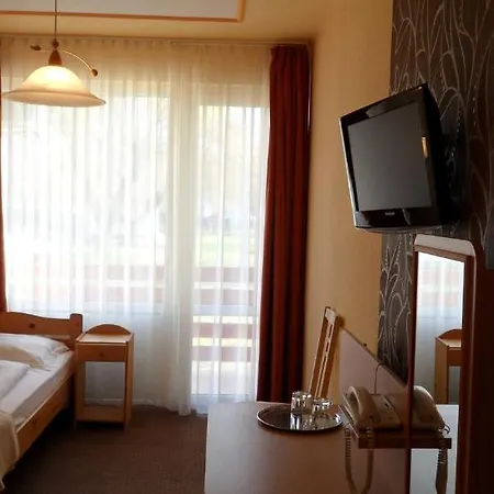 Nereus Park 2* Balatonalmádi